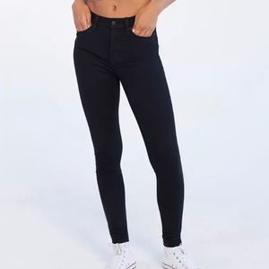 BDG Twig High-Waisted Skinny Jean - Black